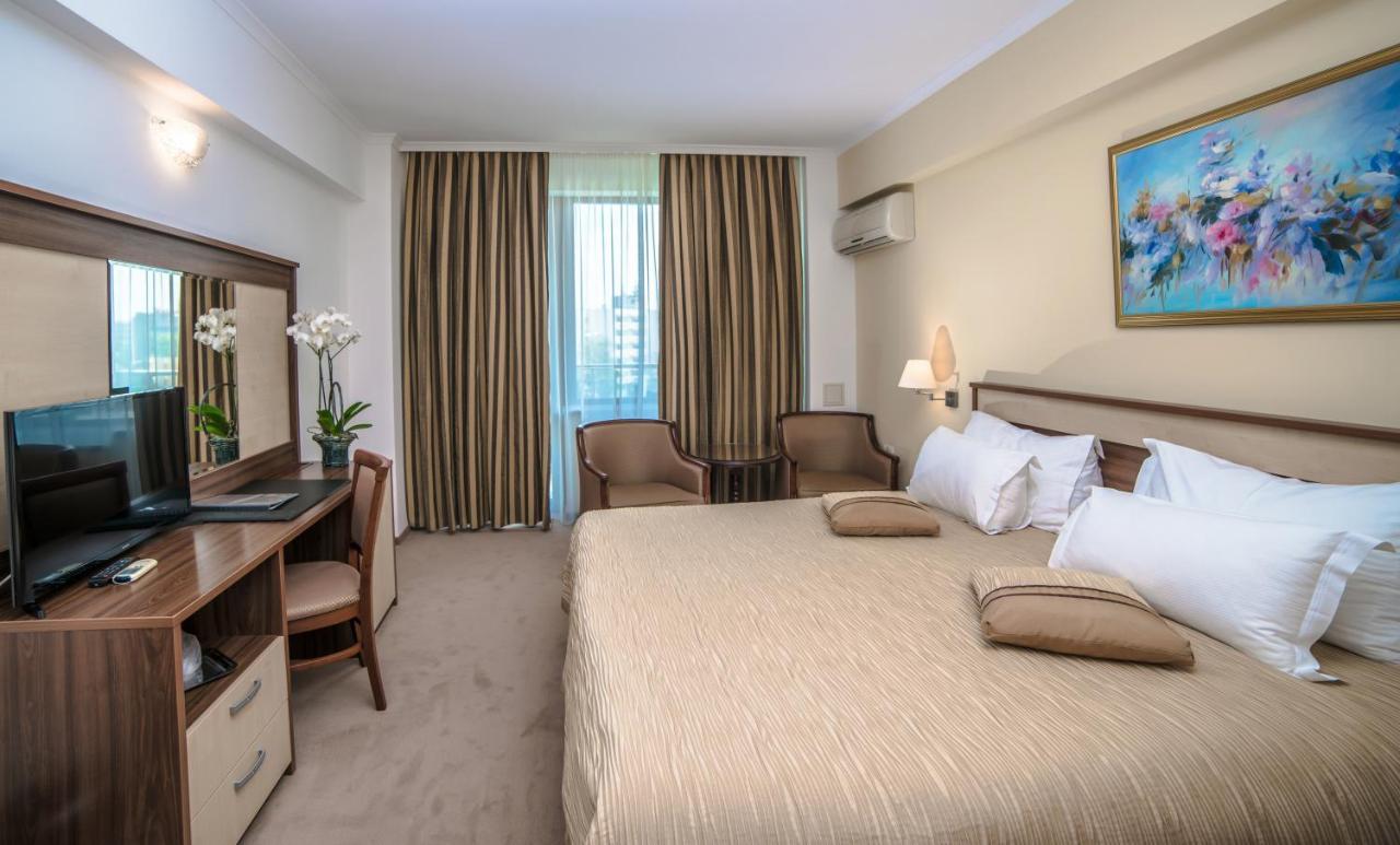Hotel Saturn Hotel 5*
