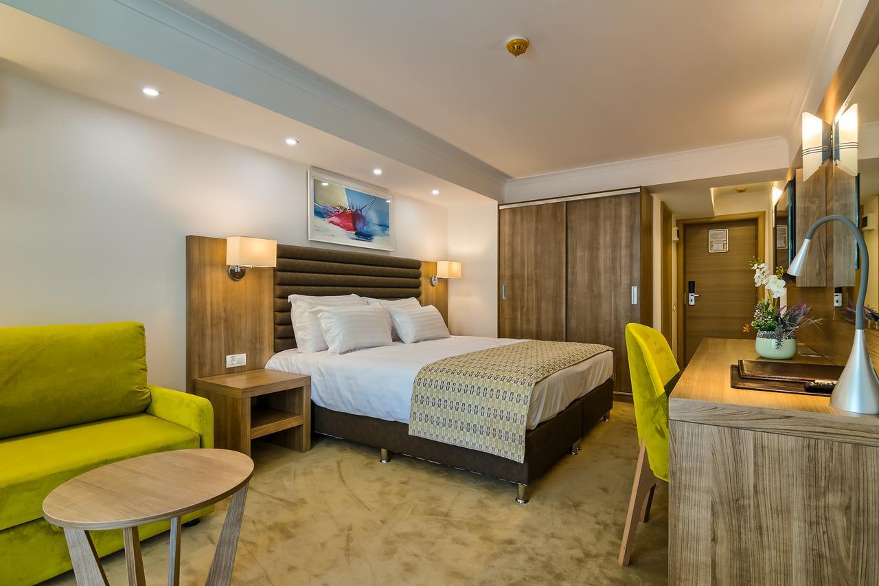 Hotel Saturn Saturn